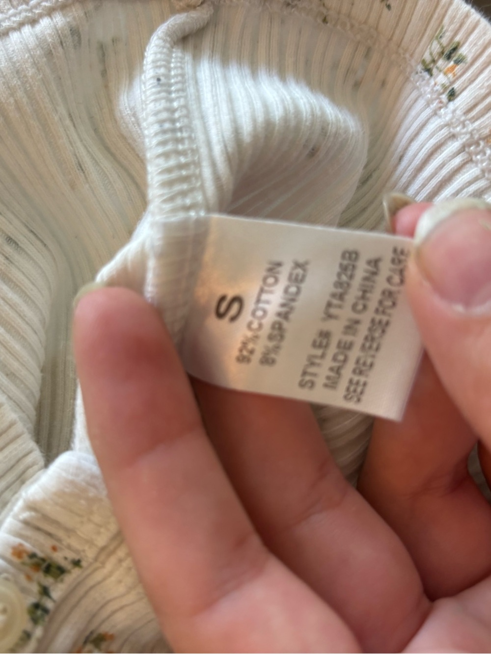 Floral Cream Ribbed Button-Front Crop Top - Picture 6 of 6